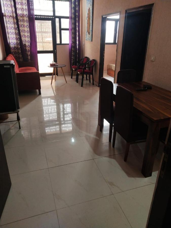 Mufis Homestay, Emerald Compound, New Palam Vihar-2 Gurgaon Esterno foto