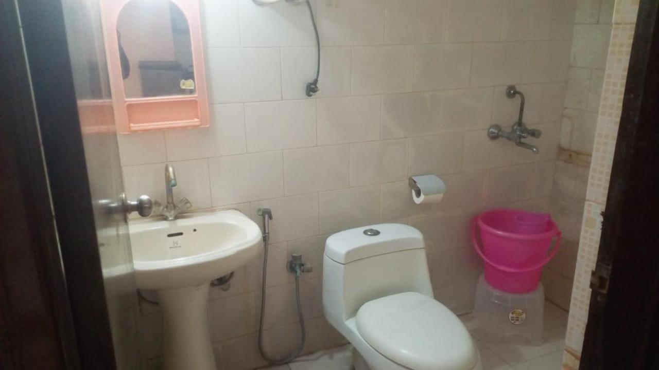Mufis Homestay, Emerald Compound, New Palam Vihar-2 Gurgaon Esterno foto